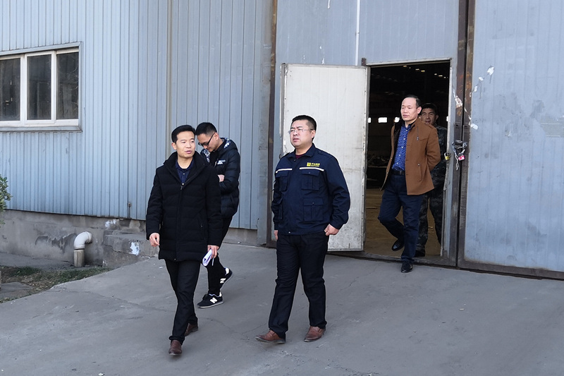 高新產(chǎn)業(yè)集聚區(qū)安監(jiān)辦到唐都公司檢查指導(dǎo)工作